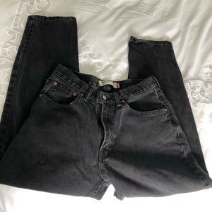 GENUINE LEVI JEANS (VINTAGE)